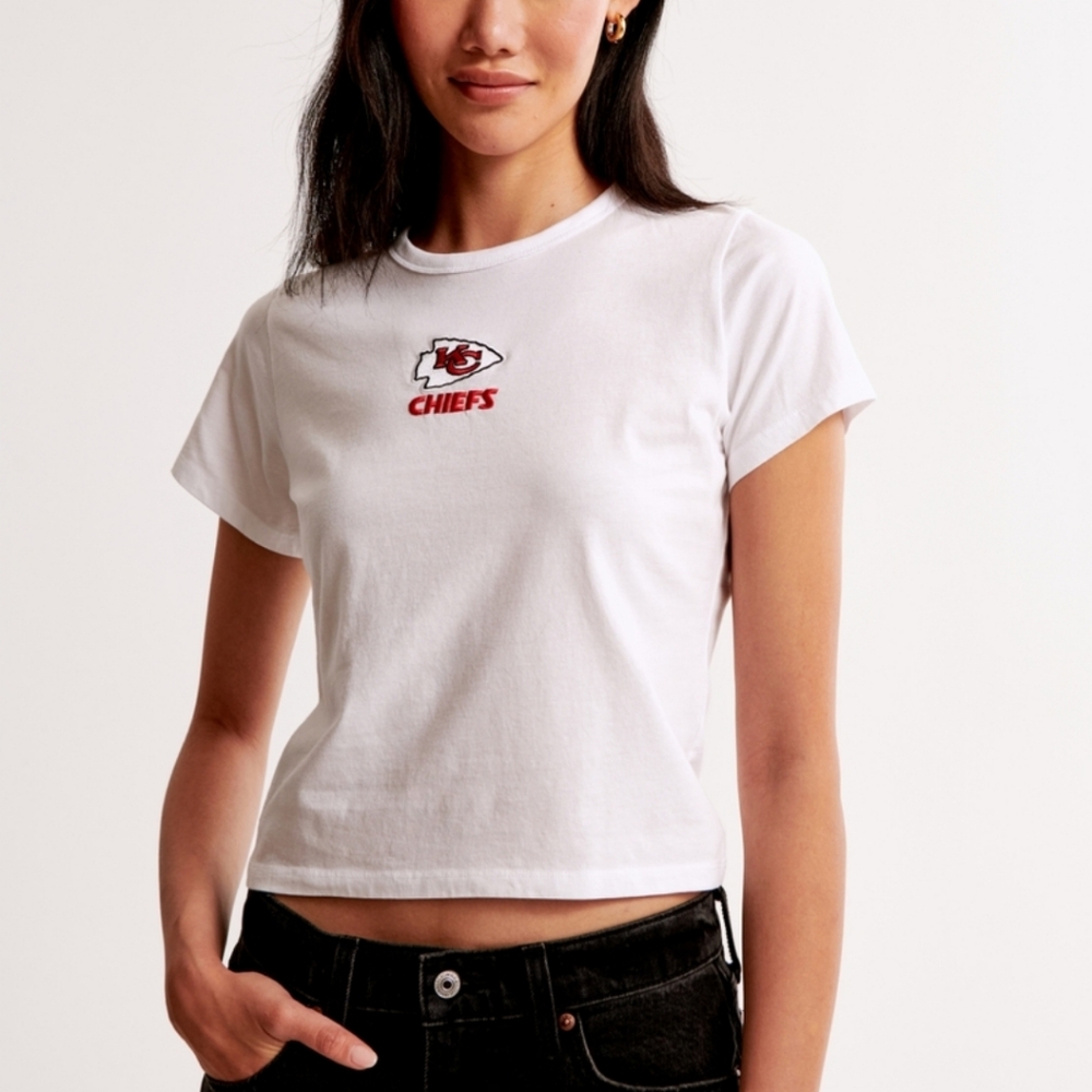 New Abercrombie Chiefs Tshirt